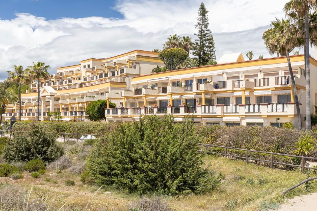 Oleholidays 806 Romana Playa Primera Linea De Playa Marbella Luaran gambar